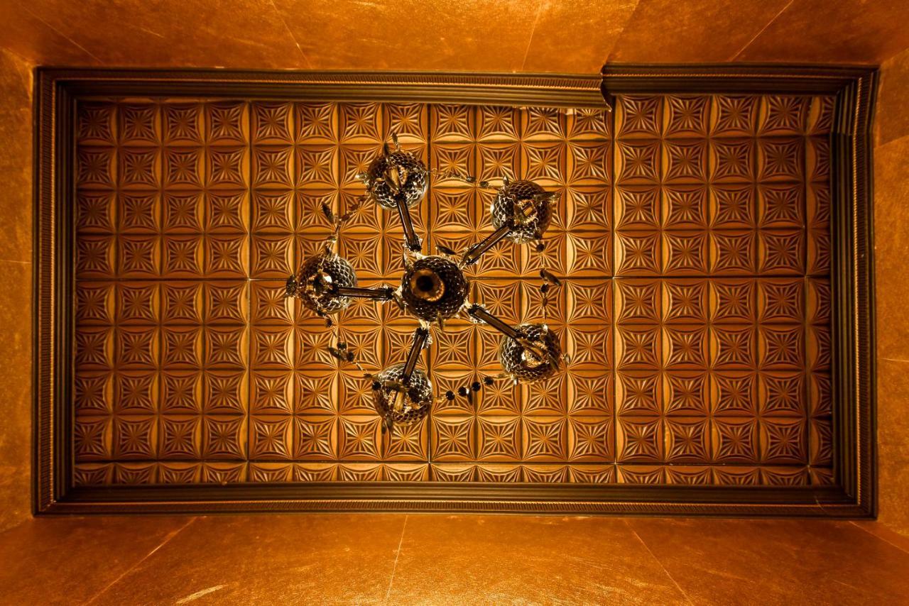 The Museum - Wonderful Super Central Apartment Bukarest Eksteriør billede